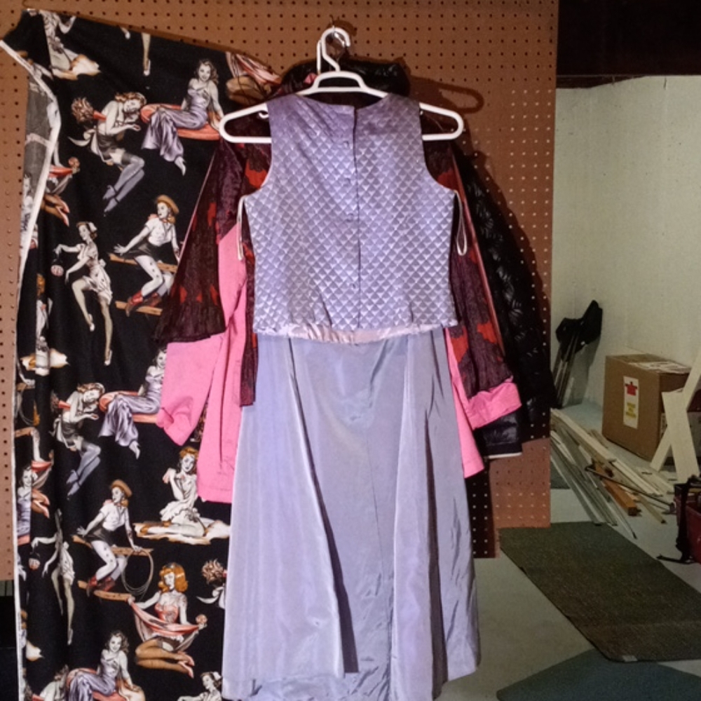 Prom dress - Picture 4 of 4